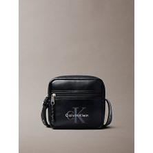 Calvin Klein Erkek Bold Logo Detaylı Webbing Omuz Çantası