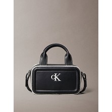 Calvin Klein Kadın Kontrast Ck Mini Bauletto Omuz Çantası