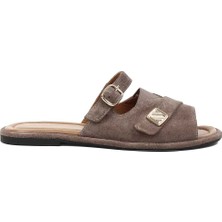 Celal Gültekin Kadın Vizon Tokalı Süet Deri Terlik