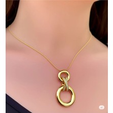 Famemus Accessory Zarif Taş Detaylı Altın Renk Çelik Kolye