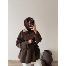 Hewes Yakası Taş Işlemedetaylı Kadın Trençkot