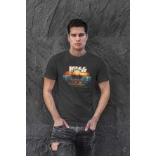 Buzagi Kiss Dijital Baskı Regular Unisex Tişört