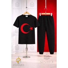 Çocuk Ay Yıldız Kırmızı Baskılı Tişort Eşofman Takımı