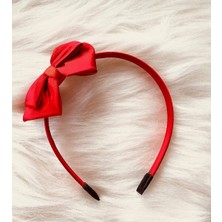 Yeşim Aksesuar Kırmızı Fiyonk Lohusa Tacı Kadınlar İçin Şık Tasarım ve Yumuşak Materyal