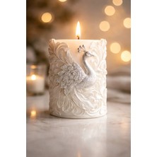 Tavus Kuşu Işlemeli Dekoratif Silindir Mum Kokulu Doğal Soya Mumu