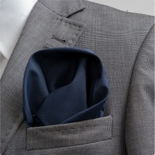 Exve Exclusive Lacivert Yaka Mendili Kahverengi Renkli Sade Desenli Erkekler İçin Şık Tasarım