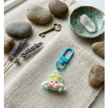 Winy Concept Kawaii Su Yeşili Kostümlü Ağlayan Bebek Anahtarlık - Mavi Klipsli Çanta Aksesuarı