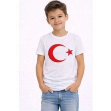 3 Erkek Çocuk Tişört Bisiklet Yaka Ay Yıldız Bayrak Baskılı T-Shirt - Beyaz