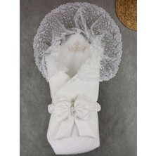 Pazarcan Lüks Kundak Bebek Battaniyesi - Plazma Taçlı Kumru Tasarım