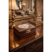 Art By Aslı El Yapımı Eskitme Desenli Ahşap Bölmeli Takı Kutusu 15×20 cm