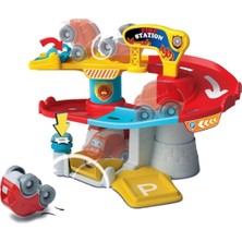 17559 Baby Clementoni - Eğlenceli Garaj