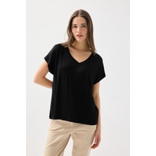 Gusto V Yaka Rahat Kesim Bambu Tshirt - Siyah