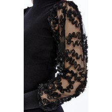 Select Moda Kadın Balıkçıl Yaka Kolu Tüllü Dantel Detaylı Midi Boy Kaşkorse Elbise
