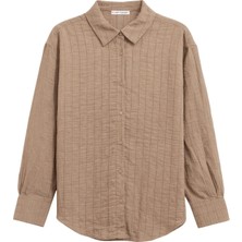 Mixray 4644 Kadın Kabartma Çizgili Transparan Basic Gömlek Kahve