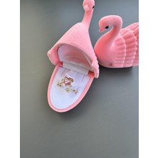 Gözde Aksesuarım Kuğulu Kutusuyla Pembe Yıldızlı Ayarlanabilir Çelik Yüzük