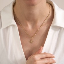 Gold Marley 🌼 Papatya Figürlü Kolye – 14 Ayar Altın 2.96 Gram