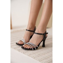 Kocadal Siyah Kadın Taşlı Sandalet TR20MY15A