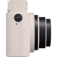 Fujifilm Instax SQ1 Beyaz Fotoğraf Makinesi Retro Tasarım ile Kare Film Formatında Kullanım