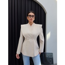 Esra Helvacı Tasarım Omuz Dekolteli Ceket