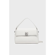 Calvin Klein Logolu Çıkarılabilir Askılı Çanta LV04F3425G4LX Bayan Çanta LV04F3425G 4lx