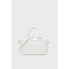 Calvin Klein Logolu Çıkarılabilir Askılı Çanta LV04F3411G4LX Bayan Çanta LV04F3411G 4lx
