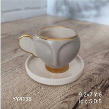 Yoyomold YY4138 Soyut Kulaklı Mumluk Kadın