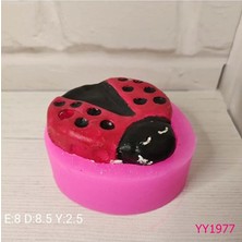 Yoyomold YY1977-UĞUR Böceği Seramik Duvar Süsü 8cm Silikon Kalıp
