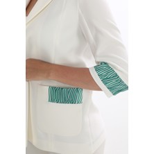 White Diamond Kadın 3/4 Kol Çizgili Detaylı Modern Kesim Blazer Ceket