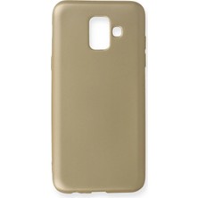 Samsung Galaxy A6 2018 Için Uyumlu Kılıf Yumuaşk Renkli Esnek Premium Rubber Silikon - Gold