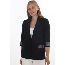 White Diamond Kadın 3/4 Kol Çizgili Detaylı Modern Kesim Blazer Ceket