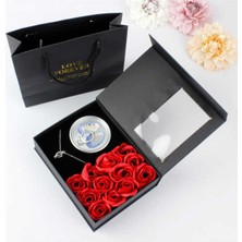 C&On Design Güllü Istiridye Inci Kolye Seti Içinde Inci Kolyeli Gül Kutusu