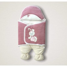 Beruflic Yenidoğan Kadife Kumaş Ayıcık Nakışlı Şapkalı Kız Erkek Bebek Ayaklı Kundak Bebek Battani