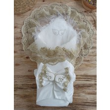 Pileli Store Pilelistore- Yenidoğan Soft Kumru Melek Kanat Fiyonklu Gold Çift Dantel Duvaklı Trilüks Kundak Bebek Battaniyesi Ekru