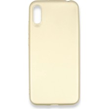 Ummeslem Xiaomi Redmi 7A Için Uyumlu Kılıf Yumuaşk Renkli Esnek Premium Rubber Silikon - Gold