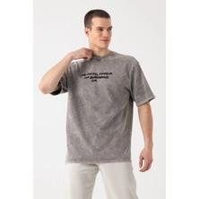 i8 Denim Baskılı T-Shirt