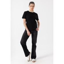 i8 Denim Straight Jean