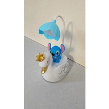 Famemus Accessory Kuğu Stitch Masa Üzeri Gece Lambası Hediyelik Ürün Boyut:20*10 cm