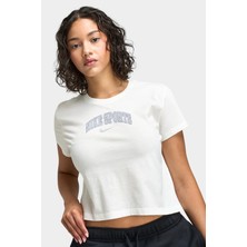 Nike Short-Sleeve Womes T-Shirt White Kadın Tişört Beyaz