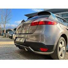 Renault Megane 3 Rs Uyumlu Egzoz Görünümlü Difüzör Coupe (Plastik)