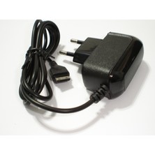 Berfo Nostaljikcep Samsung Uyumlu Tuşlu Telefonlara Uyumlu GT-E1190/E1205/E1050/1207 Şarj Aleti Cihazı 1A