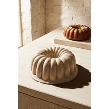 Perotti Bakepro Beige Premium Döküm Kek Kalıbı - Yapışmaz Altın Parıltılı Bej 26 cm
