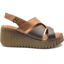 Venüs %100 Deri Dolgu Topuklu Kadın Sandalet Kahverengi