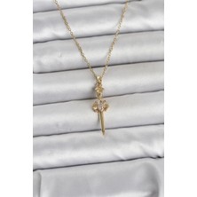 HERŞEYBURDAMODA Çelik Zincir Gold Renk Kılıç Model Kadın Kolye