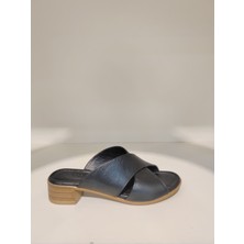 Kuum London K47218-1 Kısa Topuklu Deri Terlik