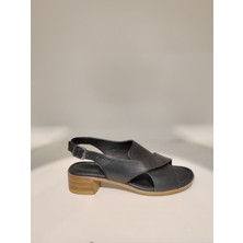 Kuum London K47722 Deri Tokalı Topuklu Kadın Sandalet