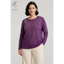 Ravencia Kadın Sarmal Çubuk Desenli Yaka ve Etek Taşlı Işlemeli Yırtmaçlı Likralı Anne Penye Bluz