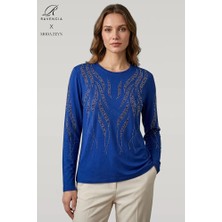 Ravencia Kadın Sarmal Çubuk Desenli Yaka ve Etek Taşlı Işlemeli Yırtmaçlı Likralı Anne Penye Bluz