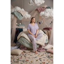 Bie's Kadın Lila Çiçek Desenli Büyük Beden Düğmesiz Viskon Kısa Kol Palazzo Pijama Takımı-Oversize Üst Geniş Paça Alt