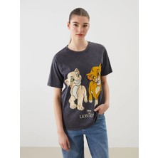 Lc Waikiki Yeni Sezon Bisiklet Yaka Aslan Kral Baskılı Kadın Tişört