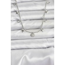 Pirinç Gümüş Renk Zirkon Taşlı Deniz Kabuğu Model Kadın Kolye - Lisinya